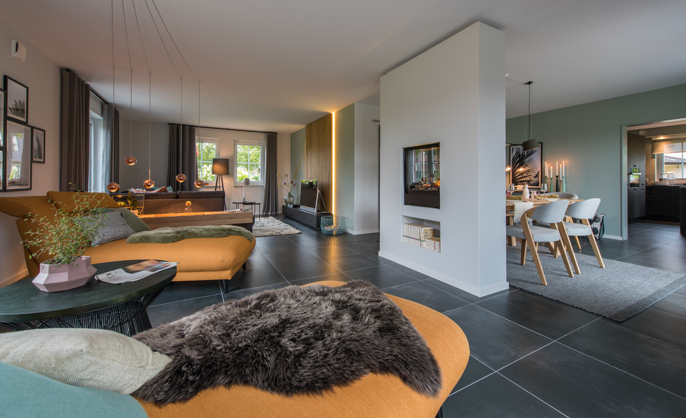 Wohnzimmer mit Kamin - Modern - Wohnbereich - Hamburg - von ...