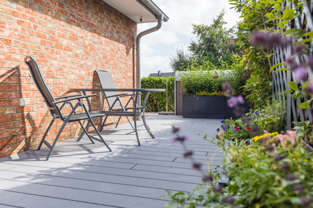 Gartenterrasse in Hohwacht - Terrassendielen montagne-terrasse-en-bois