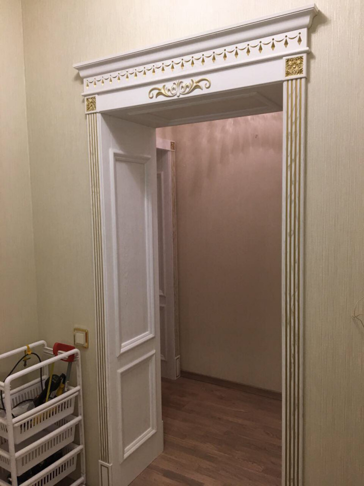 Дверной портал