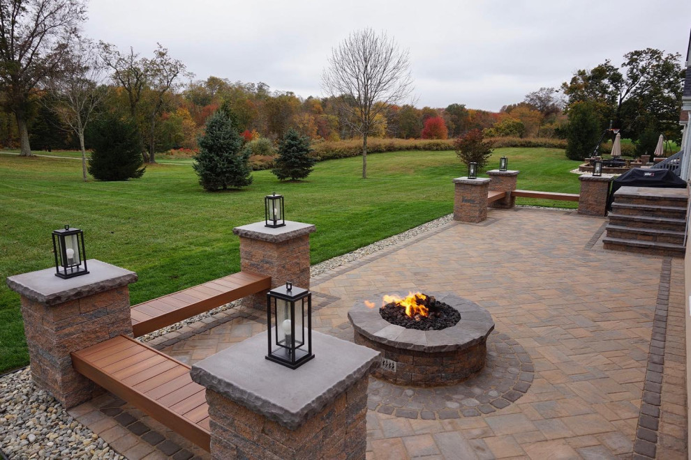 Manalapan, NJ: Patio with Custom Benches & Firepit