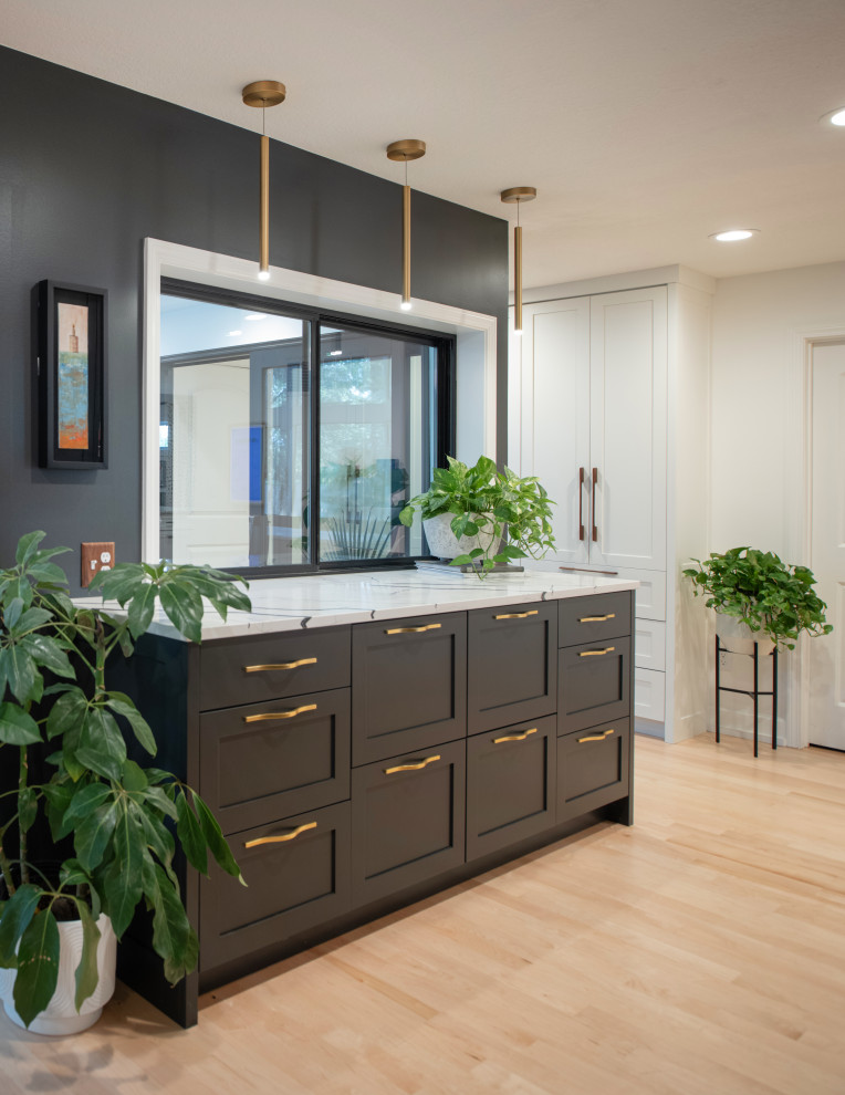 Prairie Village Screen Porch and Interior Transformation