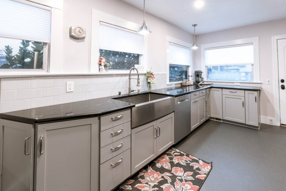 Clinton Kitchen