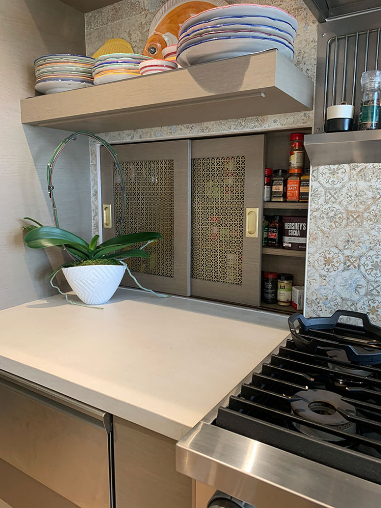 Custom Recessed spice niche with sliding doors Transitional Los