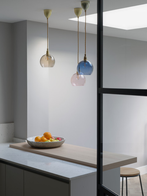 Laurel Road contemporary