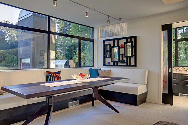Forest House contemporaneo-comedor