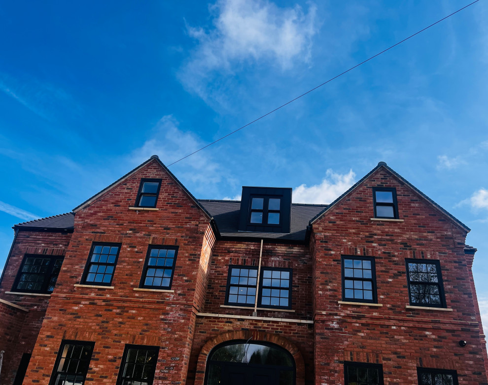 Modern new build in Potten End