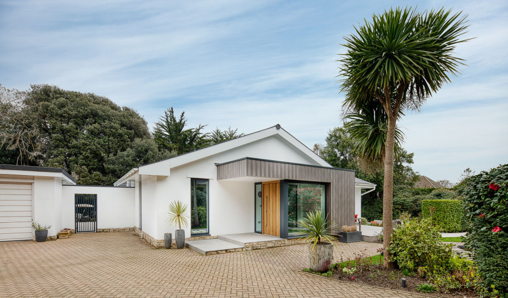 This is an example of a contemporary exterior in Dorset.