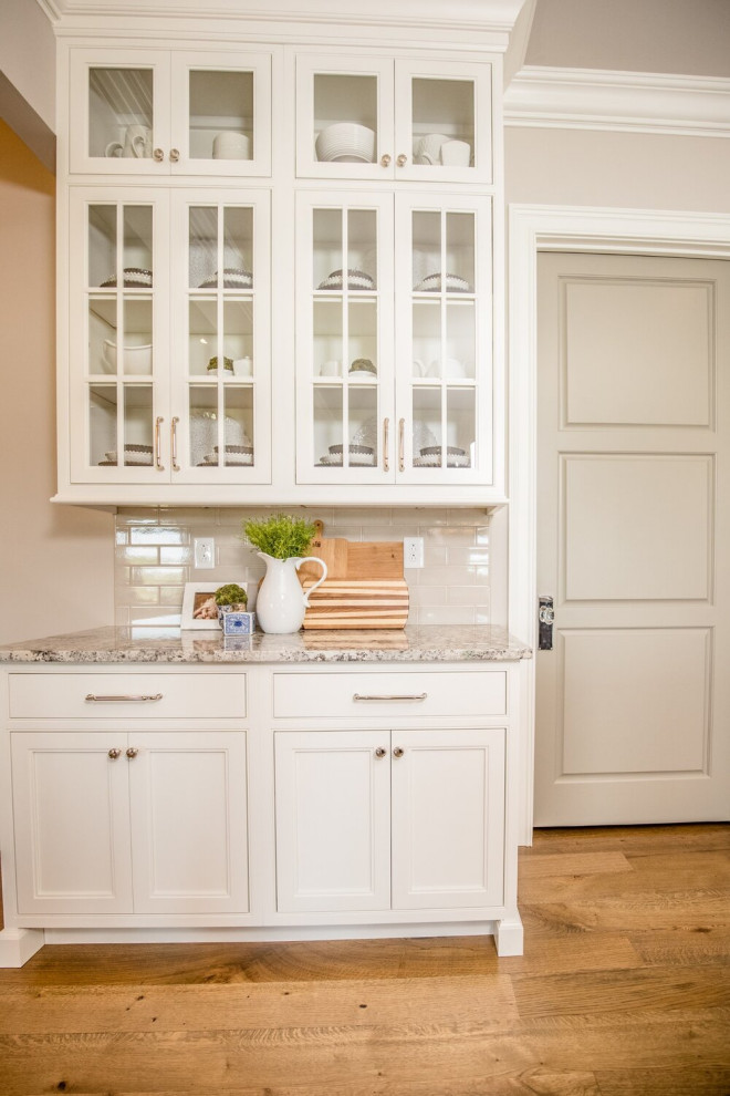 Home design - transitional home design idea