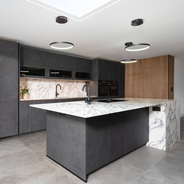 Modern Slate Grey Kitchen in St. Albans Modern Kitchen