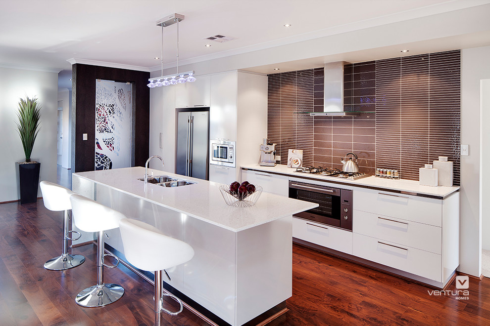 Design ideas for a modern kitchen in Perth.