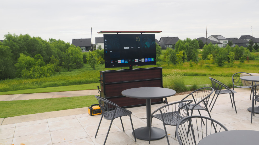 Smart lift TV cabinet