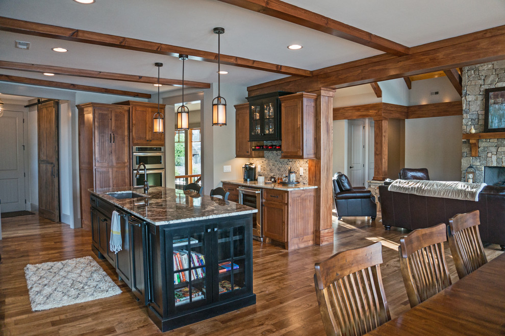Dining room - rustic dining room idea