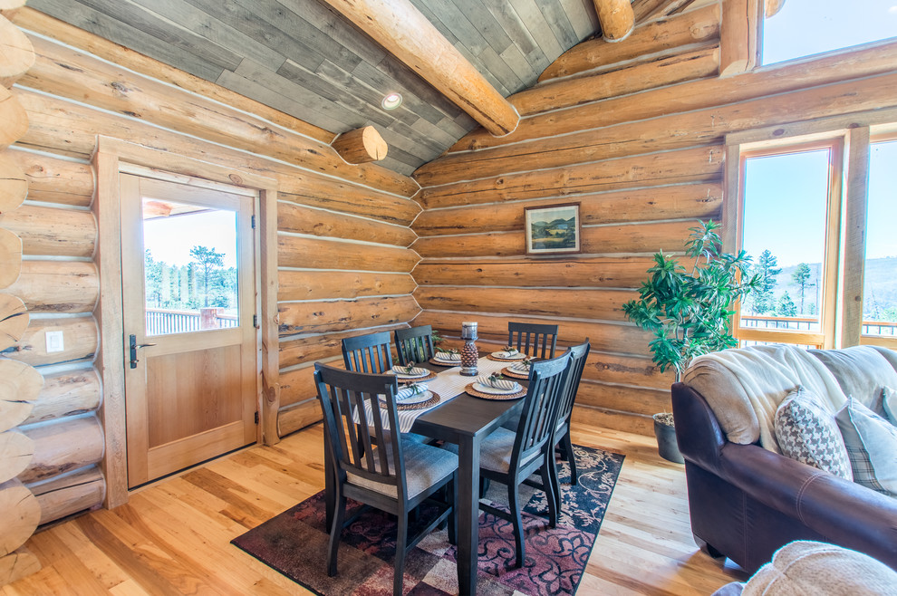 Inspiration for a rustic home design remodel in Denver