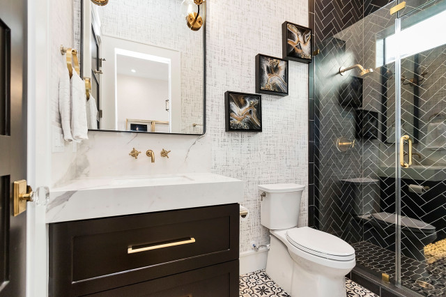 6 Small Bathrooms With Dramatic Walk In Showers - Small Bathroom With Walk In Shower And Tub Combos Indian