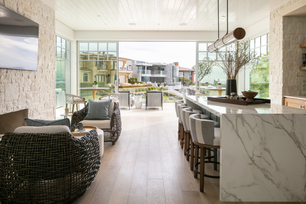 Example of a transitional home design design in Orange County
