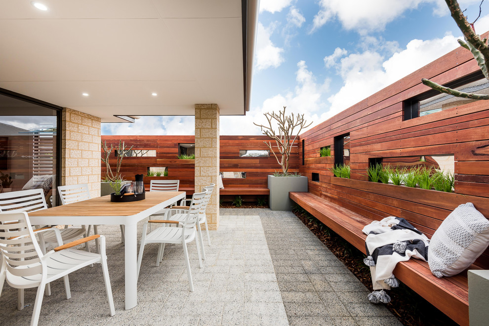 Mittelgroße Moderne Wohnidee in Perth