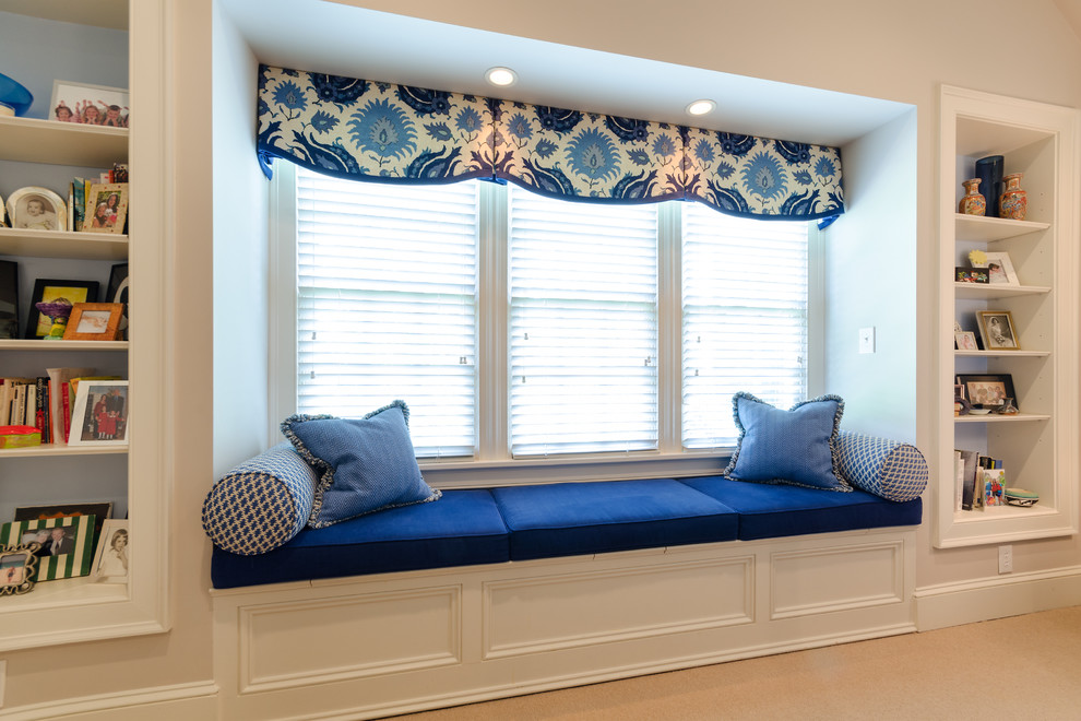 Photo of a transitional bedroom in Richmond.