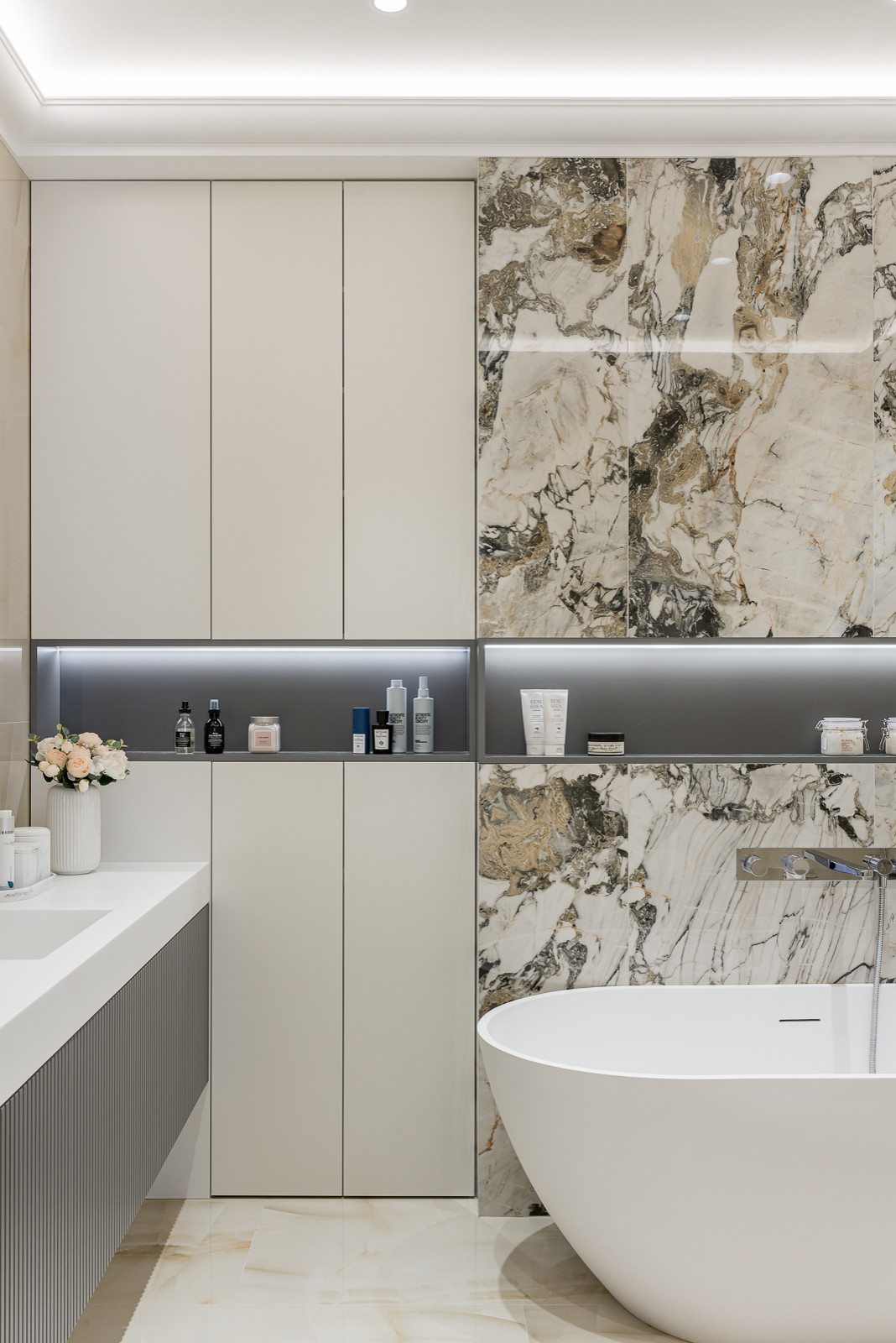 Реализация мебели в ЖК «Английский квартал»