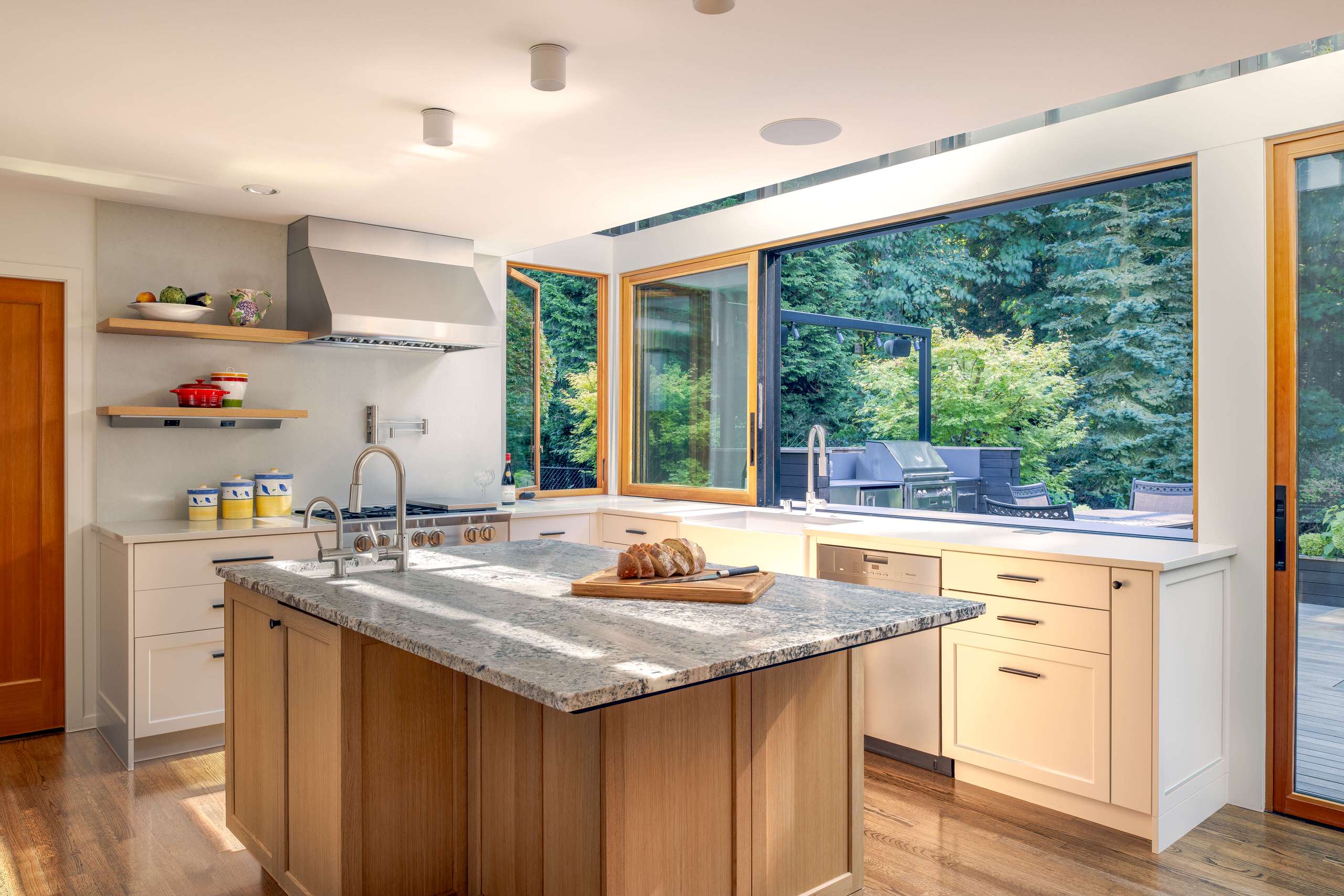 Kitchens With Wood Windows