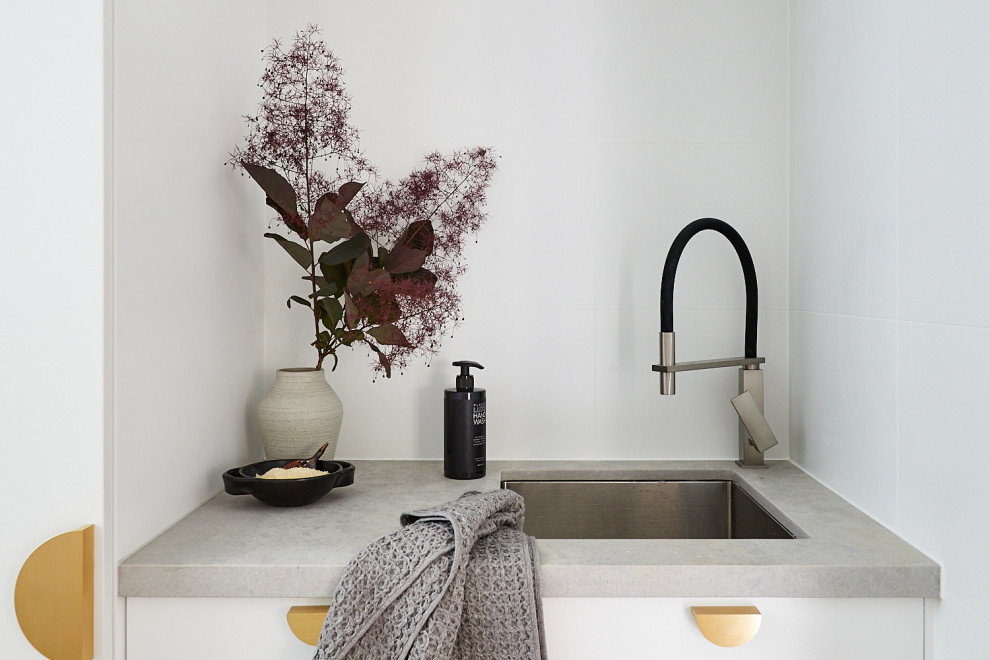 North Bondi - Modern - Kitchen - Sydney - by Blue Tea Kitchens and ...