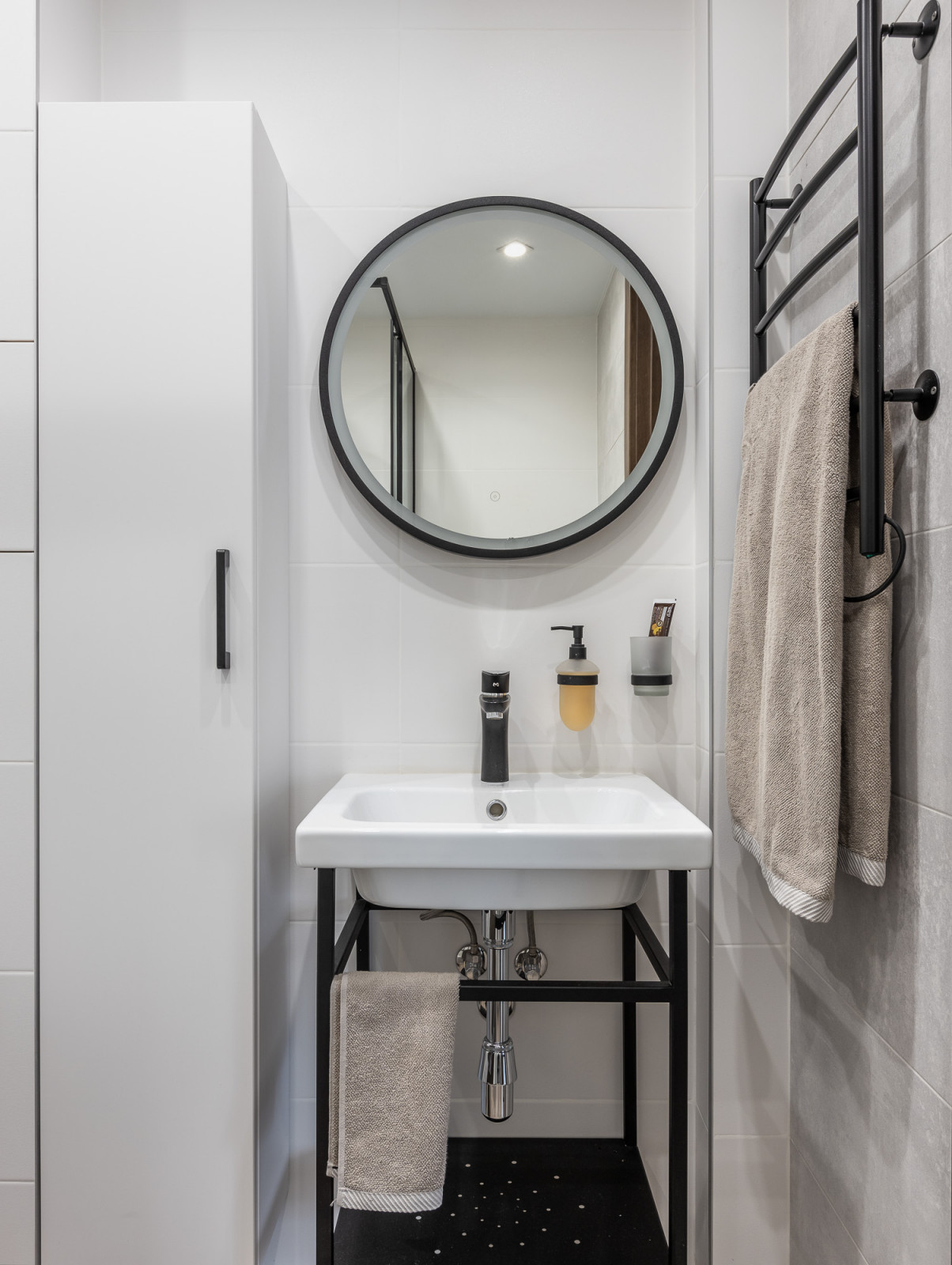 «Молодой и холостой»