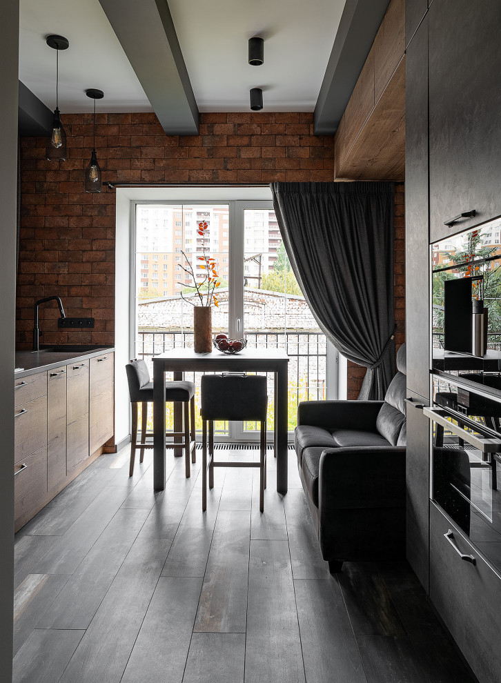 "Бунтарская"