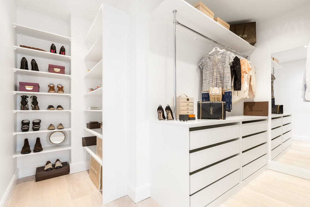 Design ideas for a contemporary storage and wardrobe in Stockholm.