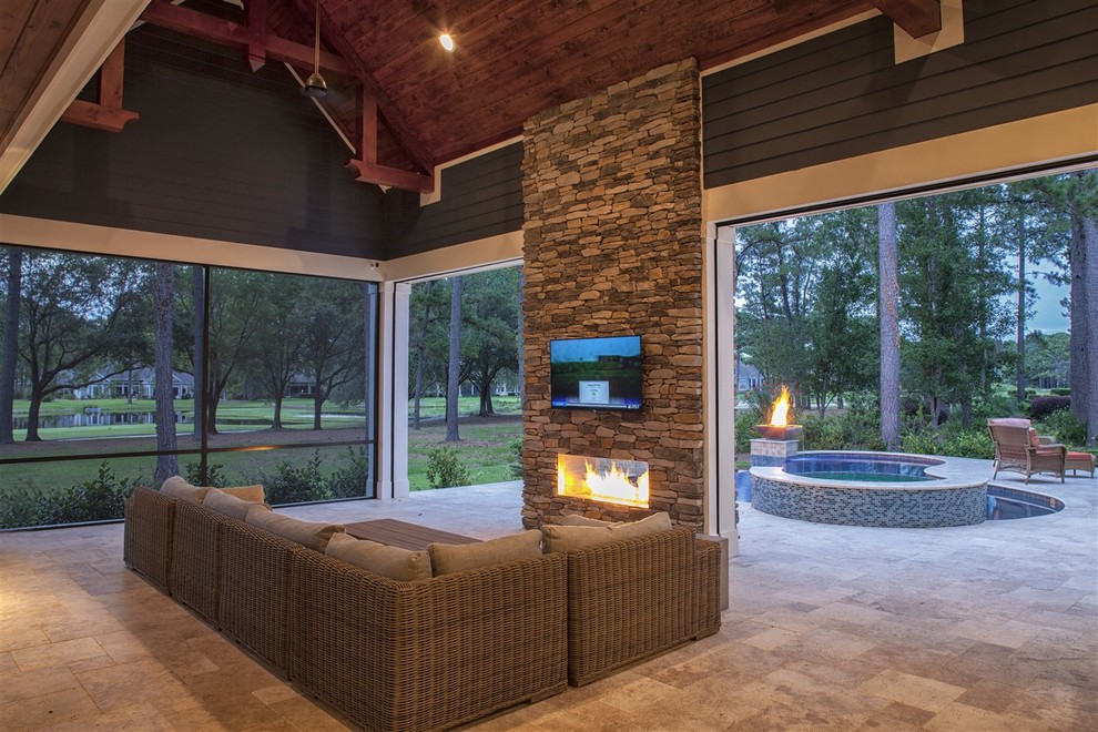 Inspiration for a timeless porch remodel in Charleston