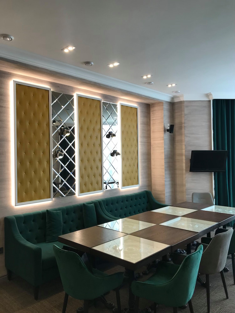 cafe & line "СВОЙ ПАРИЖ"