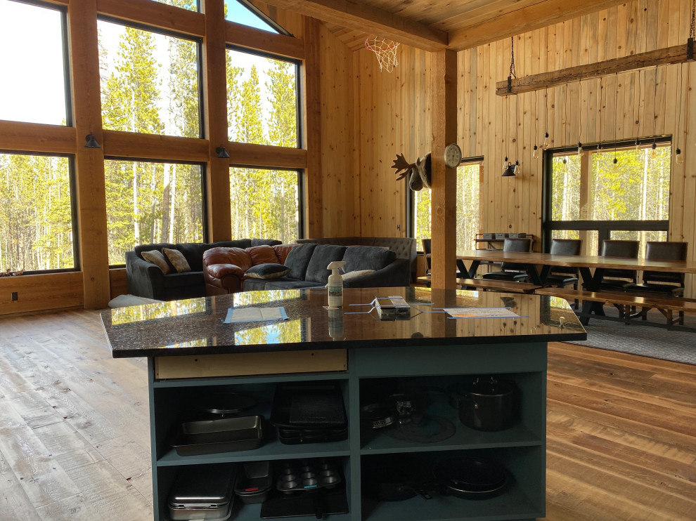 Inspiration for a rustic home design remodel in Denver