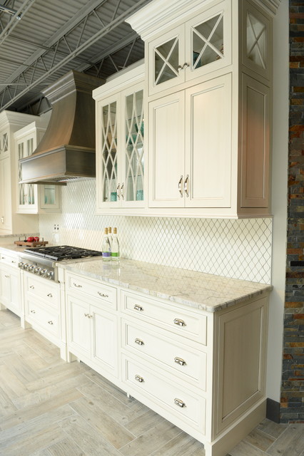 Daso Custom Cabinetry Strongsville Showroom Industrial Kitchen