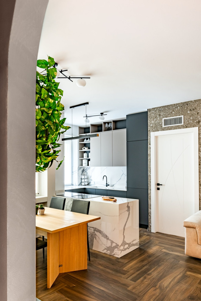 Idée de décoration pour une salle à manger ouverte sur le salon minimaliste de taille moyenne avec un mur blanc, un sol en carrelage de porcelaine et un sol marron.