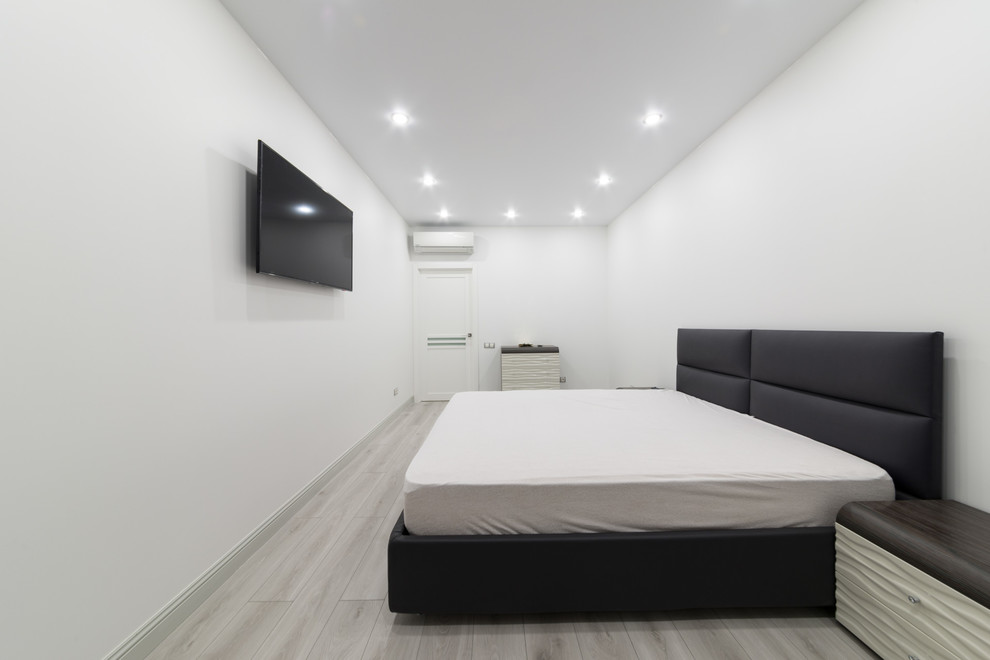 Спальня с панорамным окном