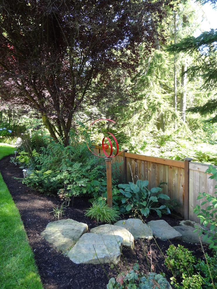 Design ideas for a craftsman landscaping in Seattle.