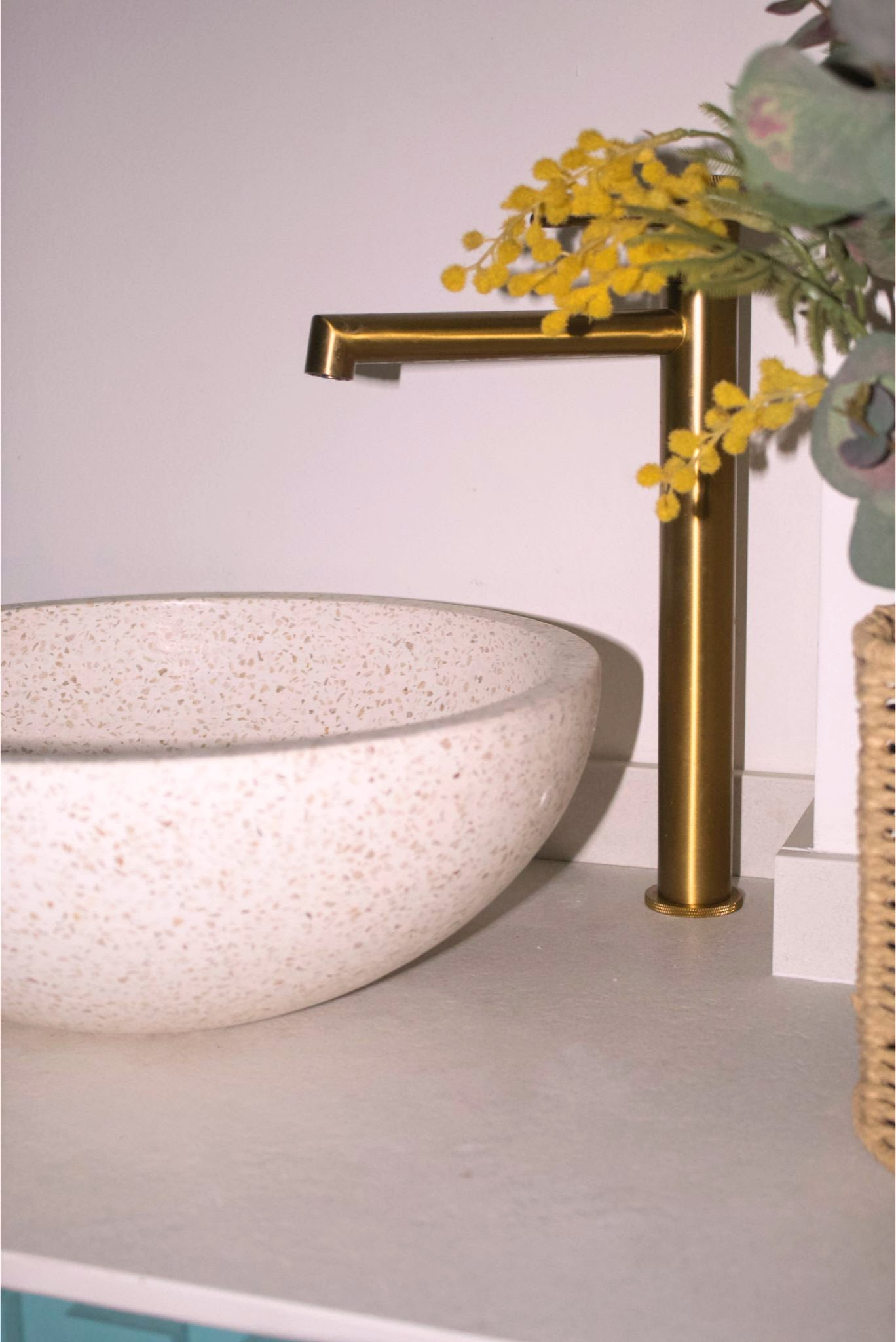 VIVIENDA MEDITERRANEA EN PRIMERA LINEA DE PLAYA