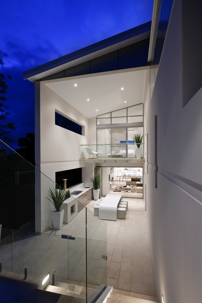 This is an example of a contemporary exterior in Perth.