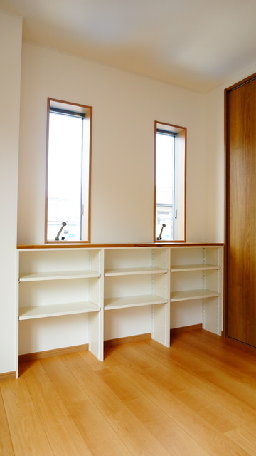 光・風・視線が通る家 moderno-cameretta-per-bambini