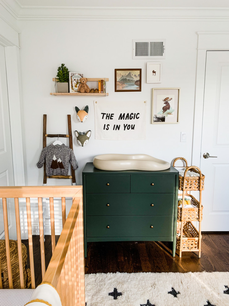Свежая идея для дизайна: комната для малыша в стиле ретро - отличное фото интерьера
