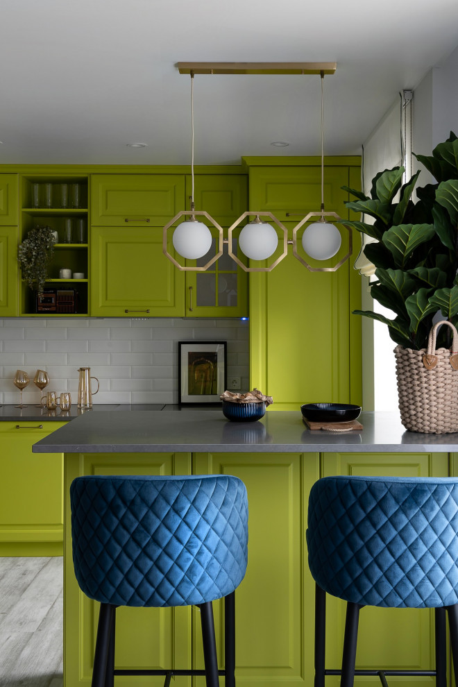 Яркое смешение стилей