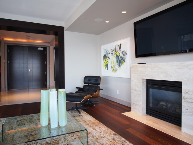 Cordova St. contemporary-vardagsrum