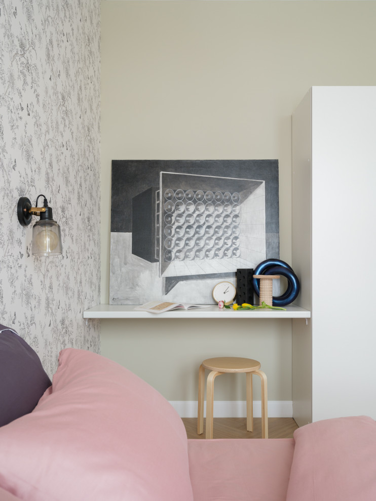 Небольшая яркая квартира