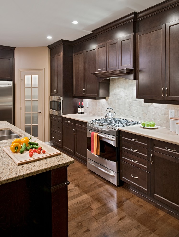 Kitchen - kitchen idea in Ottawa