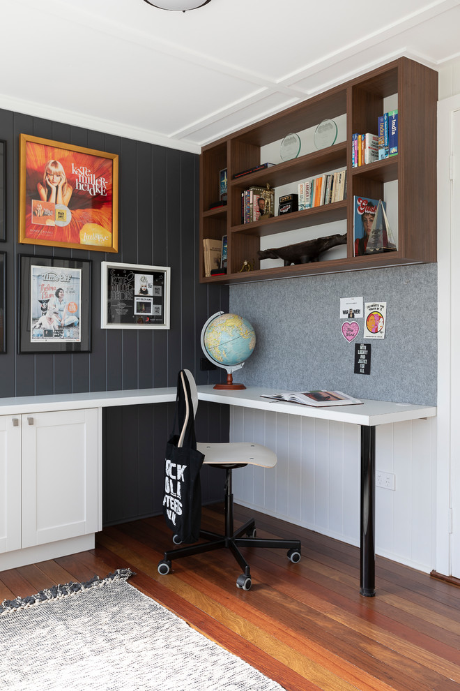 Inspiration for a modern study room in Brisbane with a built-in desk.
