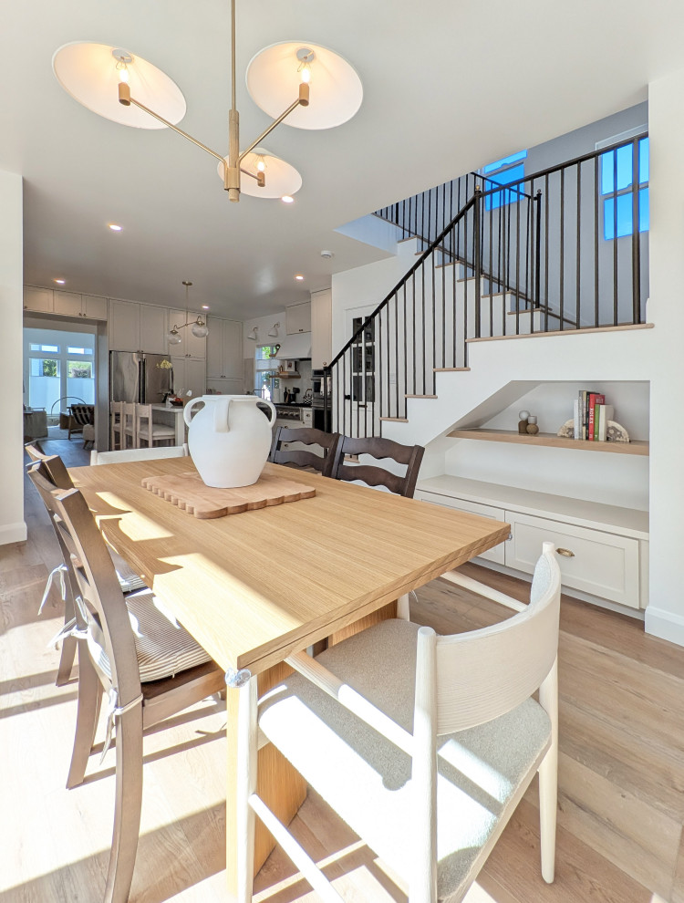 Two-Story Addition in La Jolla