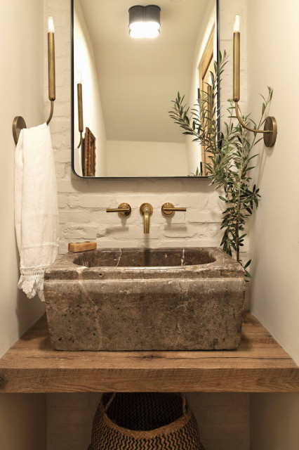 Ba&ntilde;o middelhavsstil-lille-badevaerelse