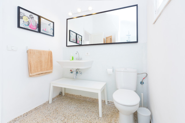 Casa de verano coastal-bathroom
