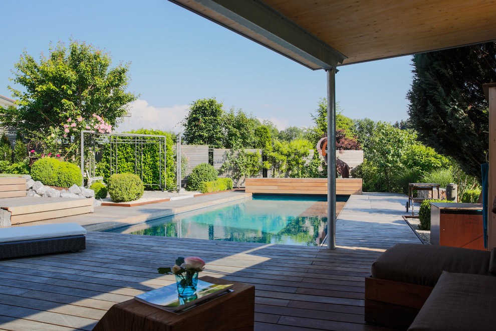 Moderner Pool in Stuttgart