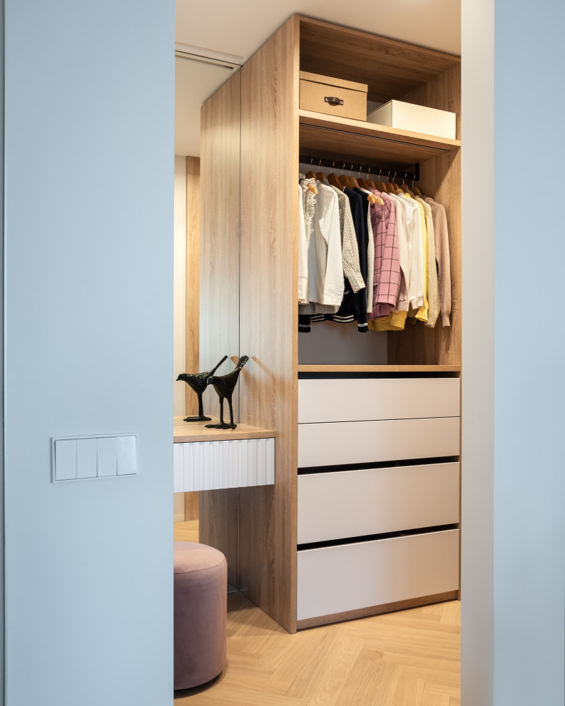 Детская комната с гардеробной