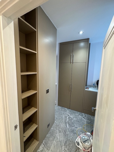 Full refurbishment works of high-end flat (x5 Bedrooms)at high street kensignton