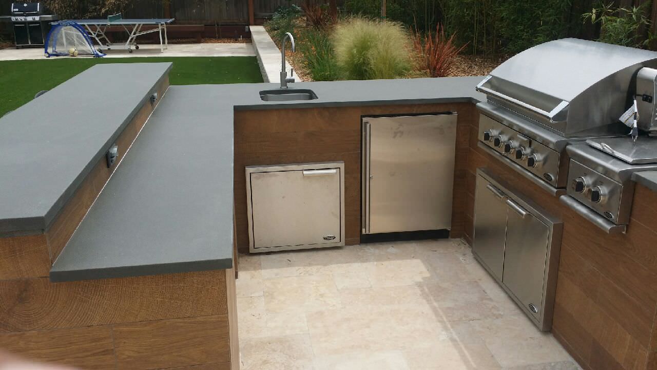 Outdoor Kitchens